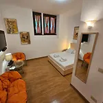 Private Spa Apartment In Rome